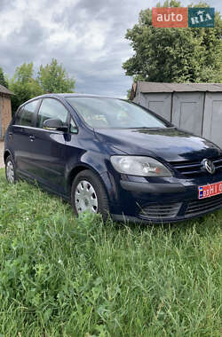 Хэтчбек Volkswagen Golf Plus 2008 в Ромнах