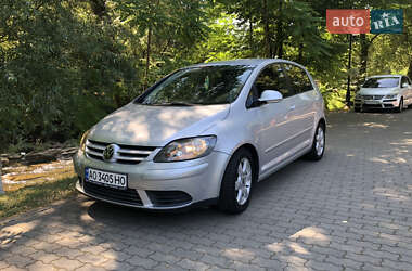 Хэтчбек Volkswagen Golf Plus 2007 в Сваляве