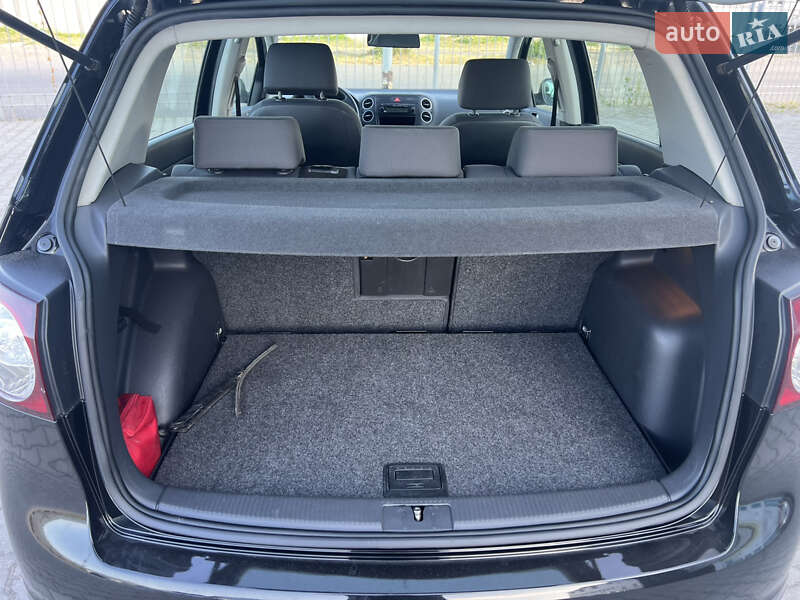 Хетчбек Volkswagen Golf Plus 2005 в Хусті
