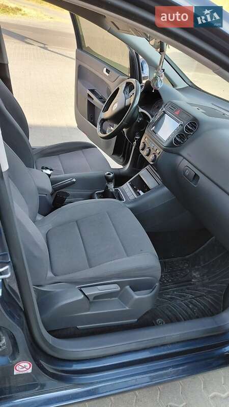 Хэтчбек Volkswagen Golf Plus 2006 в Берегово