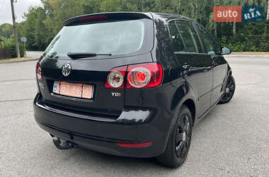 Хэтчбек Volkswagen Golf Plus 2011 в 