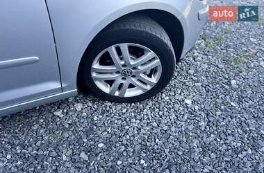 Хэтчбек Volkswagen Golf Plus 2008 в 