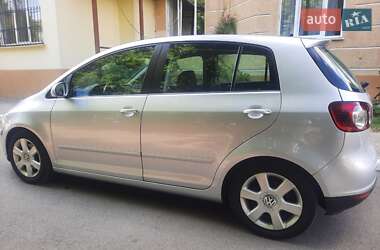Хэтчбек Volkswagen Golf Plus 2008 в 
