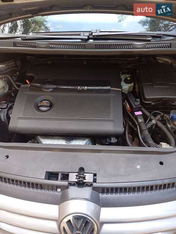 Хетчбек Volkswagen Golf Plus 2005 в Харкові