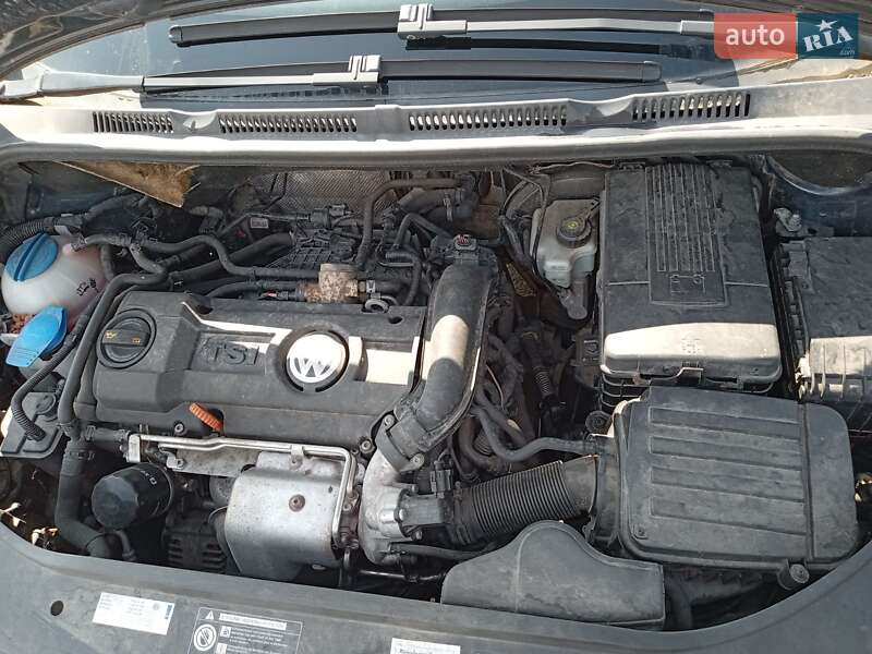 Хэтчбек Volkswagen Golf Plus 2008 в Монастырище