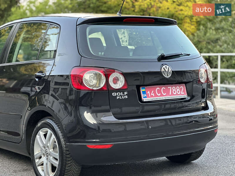Хэтчбек Volkswagen Golf Plus 2006 в Виннице
