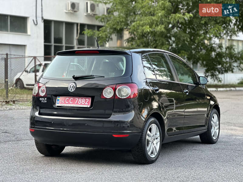 Хэтчбек Volkswagen Golf Plus 2006 в Виннице
