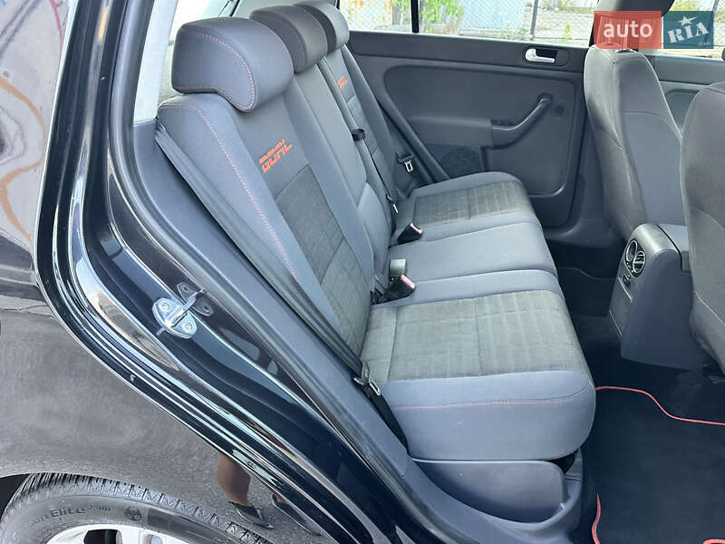 Хэтчбек Volkswagen Golf Plus 2006 в Виннице