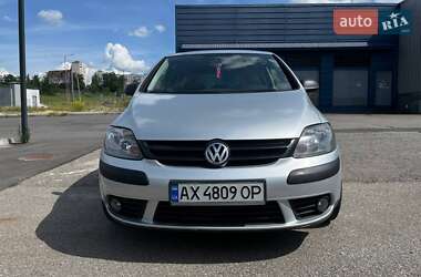 Хэтчбек Volkswagen Golf Plus 2008 в 