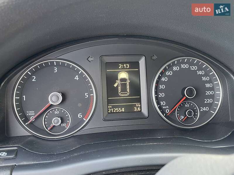 Хетчбек Volkswagen Golf Plus 2010 в Чорнобаї