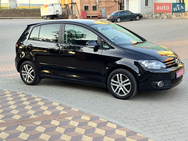 Хетчбек Volkswagen Golf Plus 2010 в Великій Багачці