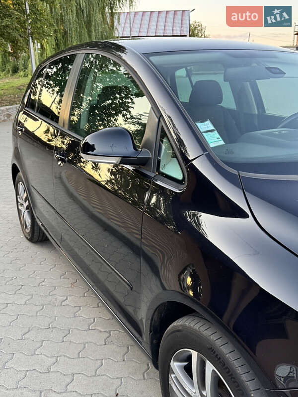 Хетчбек Volkswagen Golf Plus 2010 в Великій Багачці