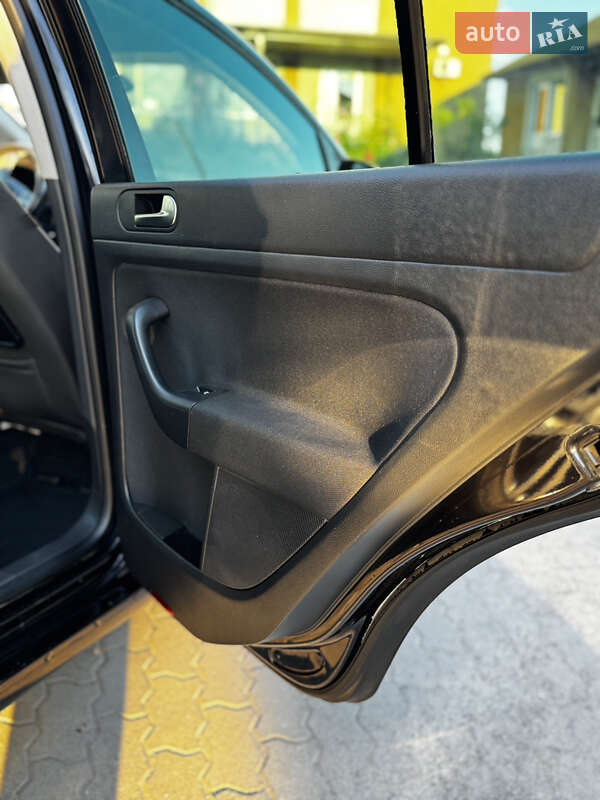 Хетчбек Volkswagen Golf Plus 2010 в Великій Багачці