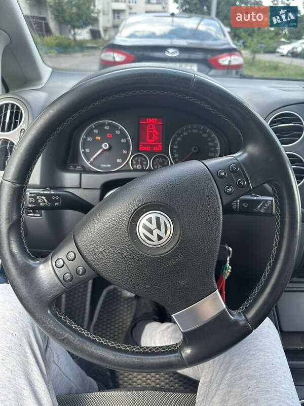 Хетчбек Volkswagen Golf Plus 2008 в Києві