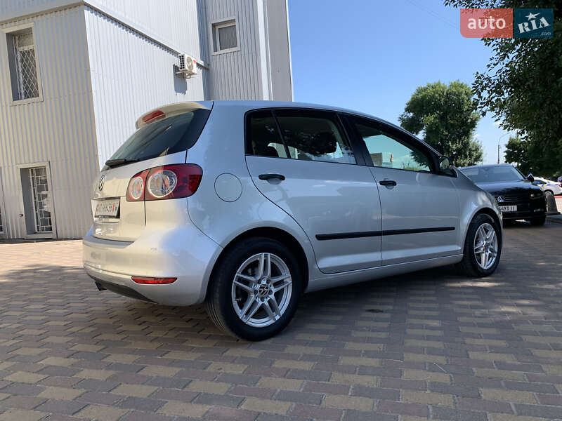 Хетчбек Volkswagen Golf Plus 2010 в Рівному фото 8 Хетчбек Volkswagen Golf Plus 2010 в Рівному