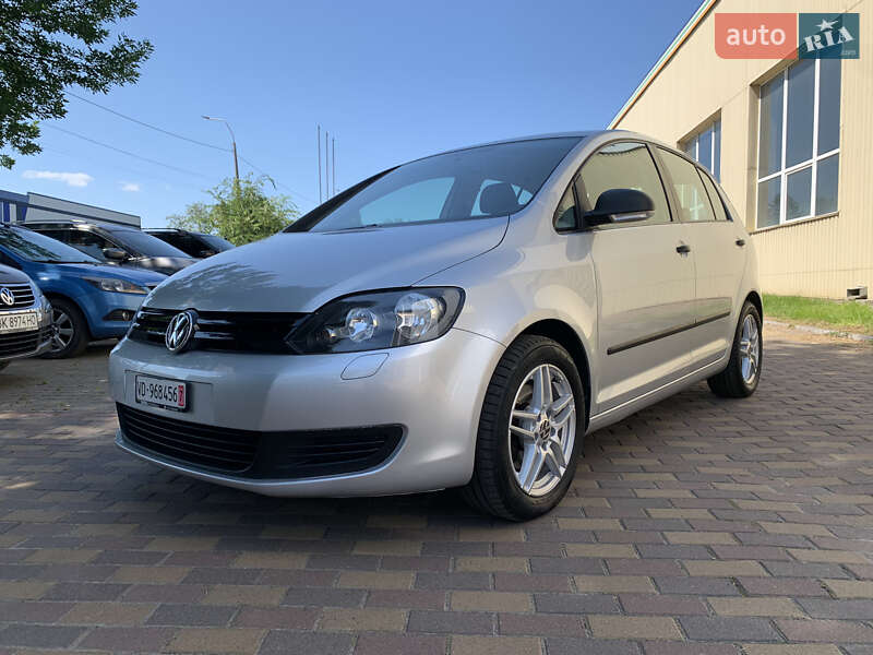 Хетчбек Volkswagen Golf Plus 2010 в Рівному фото 12 Хетчбек Volkswagen Golf Plus 2010 в Рівному