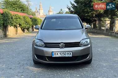 Хэтчбек Volkswagen Golf Plus 2011 в Черновцах