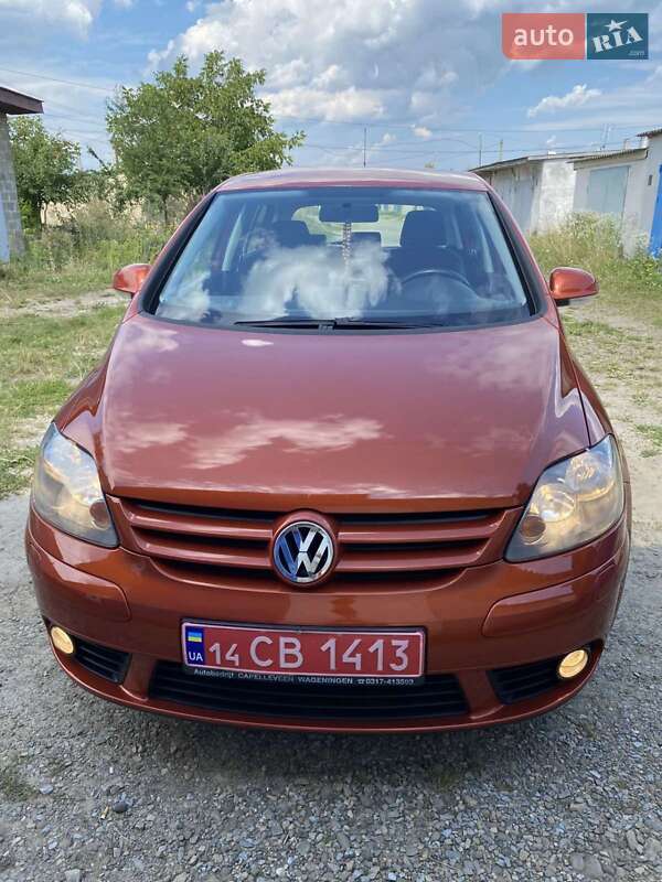 Хетчбек Volkswagen Golf Plus 2006 в Івано-Франківську