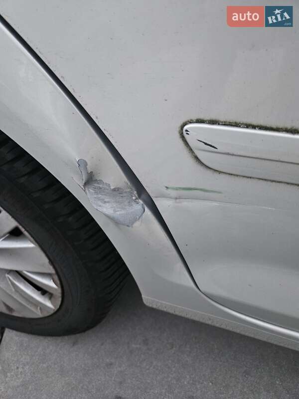 Хетчбек Volkswagen Golf Plus 2013 в Києві фото 37 Хетчбек Volkswagen Golf Plus 2013 в Києві