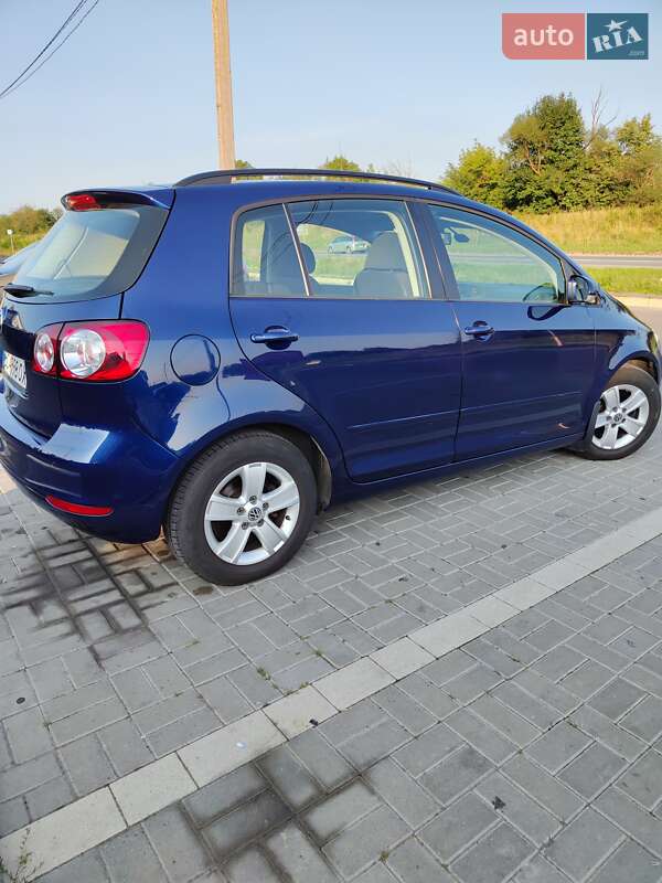 Хетчбек Volkswagen Golf Plus 2010 в Стрию