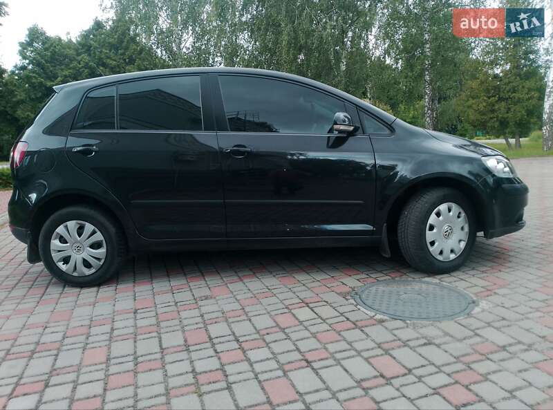 Хэтчбек Volkswagen Golf Plus 2005 в Лубнах