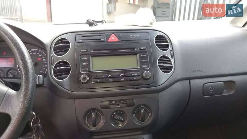 Хетчбек Volkswagen Golf Plus 2005 в Зборові