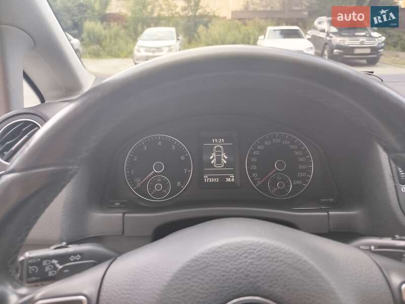 Хетчбек Volkswagen Golf Plus 2009 в Хмельницькому