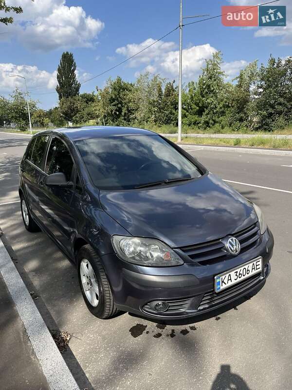 Хэтчбек Volkswagen Golf Plus 2007 в Киеве фото 6 Хэтчбек Volkswagen Golf Plus 2007 в Киеве