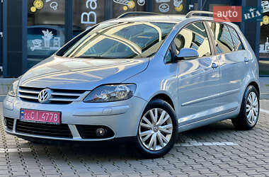 Хэтчбек Volkswagen Golf Plus 2008 в Ивано-Франковске