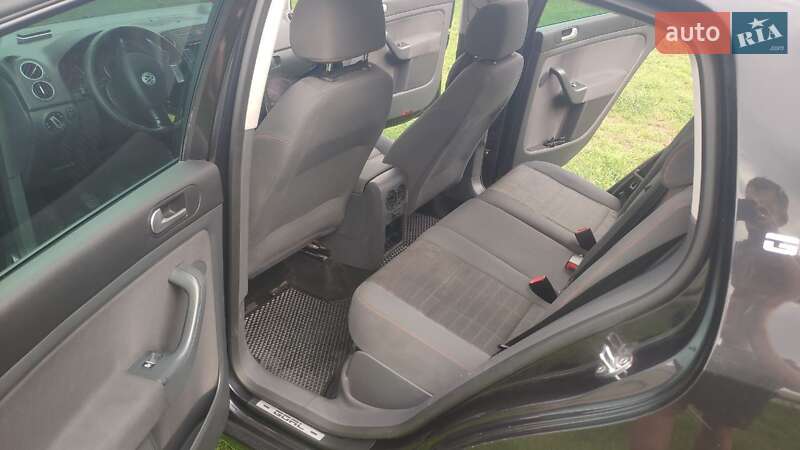 Хэтчбек Volkswagen Golf Plus 2006 в Киеве фото 3 Хэтчбек Volkswagen Golf Plus 2006 в Киеве