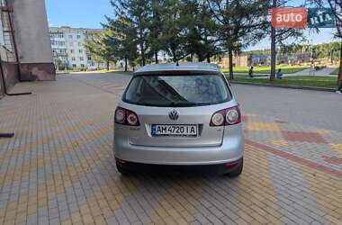 Хэтчбек Volkswagen Golf Plus 2005 в 