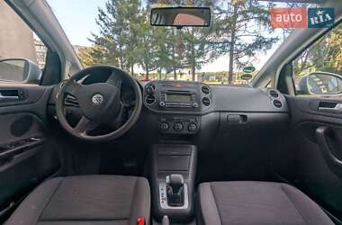 Хэтчбек Volkswagen Golf Plus 2005 в 