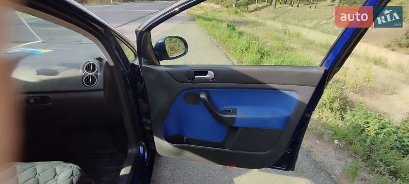 Хэтчбек Volkswagen Golf Plus 2006 в Ахтырке фото 23 Хэтчбек Volkswagen Golf Plus 2006 в Ахтырке