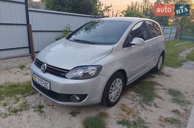 Хэтчбек Volkswagen Golf Plus 2011 в 