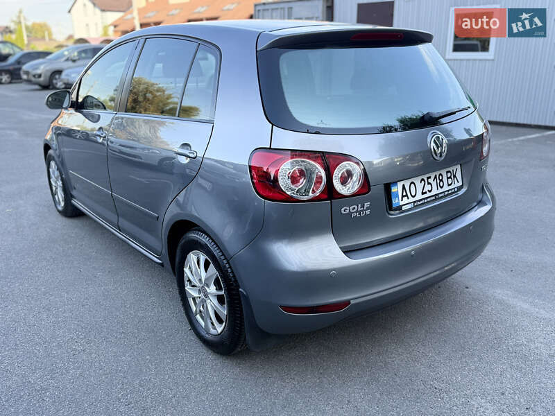 Хетчбек Volkswagen Golf Plus 2011 в Києві