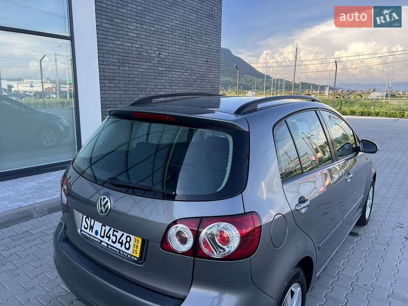 Хетчбек Volkswagen Golf Plus 2010 в Хусті