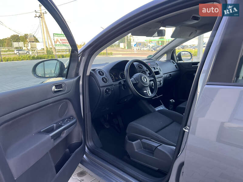 Хетчбек Volkswagen Golf Plus 2010 в Хусті