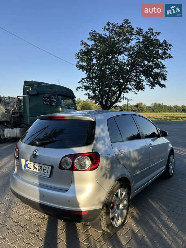 Хэтчбек Volkswagen Golf Plus 2005 в Черновцах