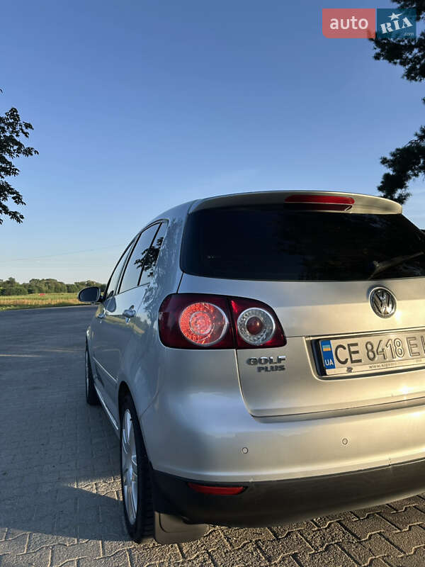 Хэтчбек Volkswagen Golf Plus 2005 в Черновцах
