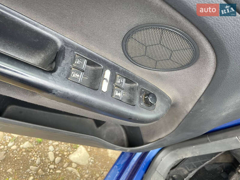 Хетчбек Volkswagen Golf Plus 2005 в Вигоді фото 23 Хетчбек Volkswagen Golf Plus 2005 в Вигоді