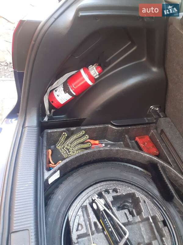 Хетчбек Volkswagen Golf Plus 2010 в Луцьку