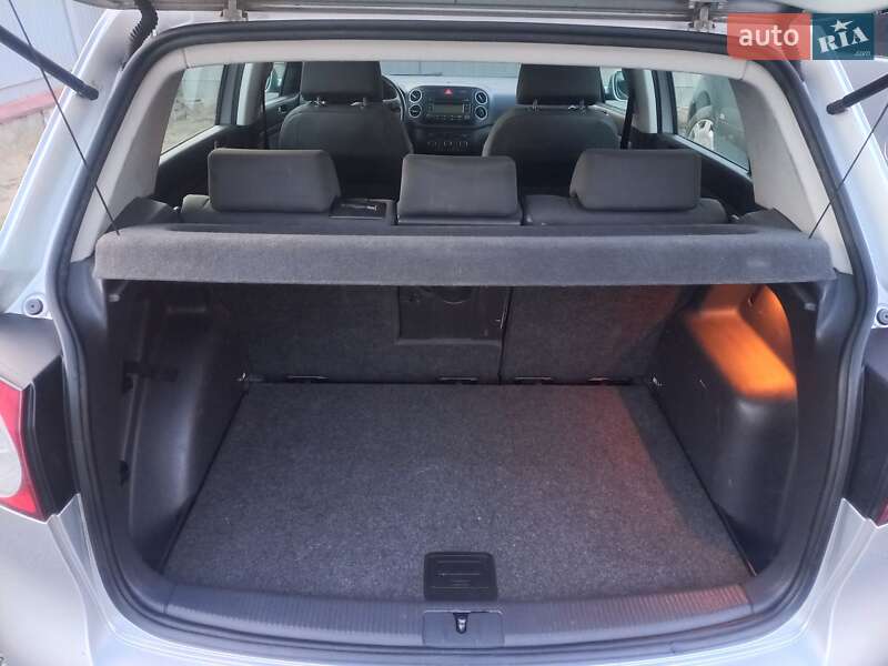 Хетчбек Volkswagen Golf Plus 2006 в Рівному