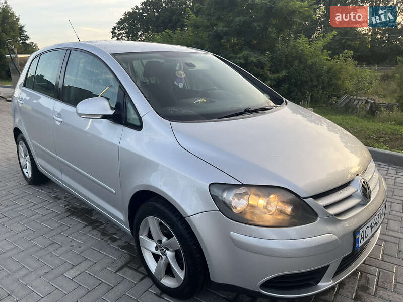 Хэтчбек Volkswagen Golf Plus 2006 в Старой Выжевке фото 6 Хэтчбек Volkswagen Golf Plus 2006 в Старой Выжевке