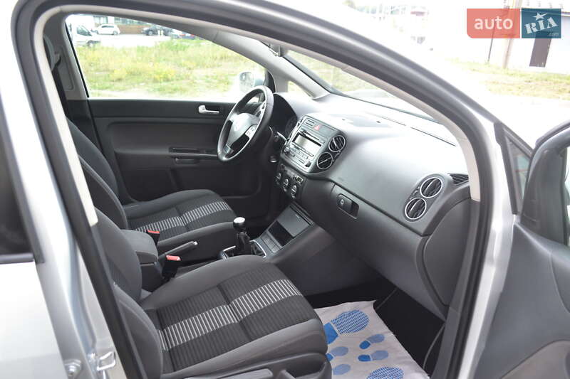 Хэтчбек Volkswagen Golf Plus 2008 в Виннице фото 36 Хэтчбек Volkswagen Golf Plus 2008 в Виннице