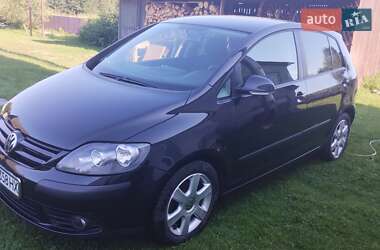 Хетчбек Volkswagen Golf Plus 2006 в Олевську