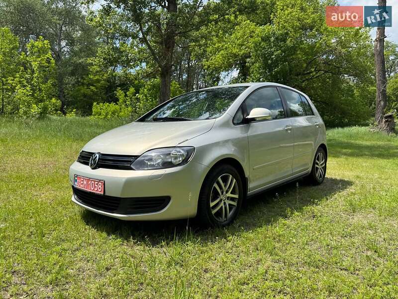 Хэтчбек Volkswagen Golf Plus 2010 в Полтаве фото 4 Хэтчбек Volkswagen Golf Plus 2010 в Полтаве