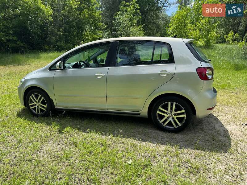 Хэтчбек Volkswagen Golf Plus 2010 в Полтаве фото 6 Хэтчбек Volkswagen Golf Plus 2010 в Полтаве