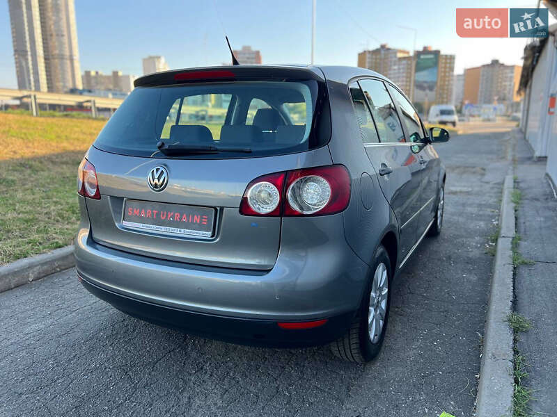 Хэтчбек Volkswagen Golf Plus 2008 в Киеве фото 4 Хэтчбек Volkswagen Golf Plus 2008 в Киеве