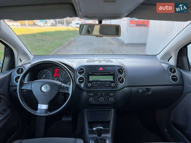 Хэтчбек Volkswagen Golf Plus 2008 в Киеве фото 39 Хэтчбек Volkswagen Golf Plus 2008 в Киеве