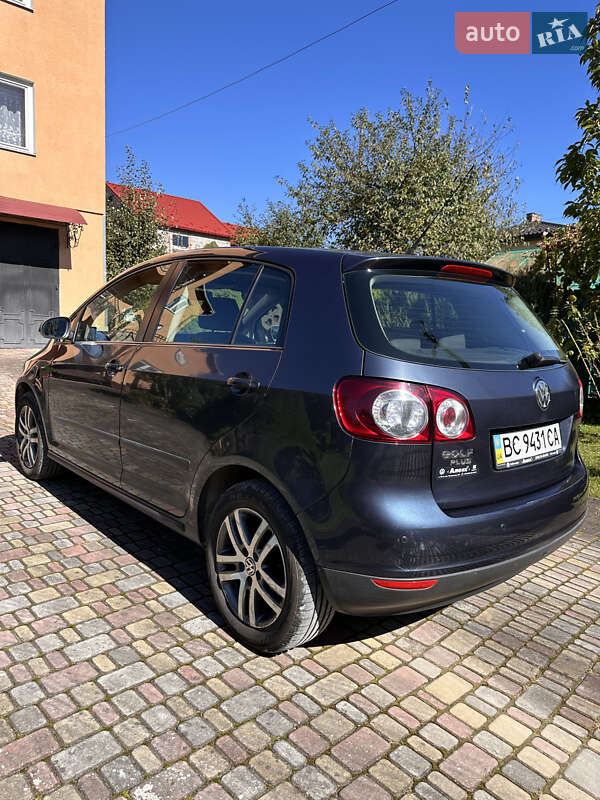 Хэтчбек Volkswagen Golf Plus 2009 в Дрогобыче